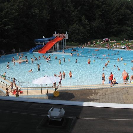 Camping Het Bosbad Emmeloord Eksteriør billede