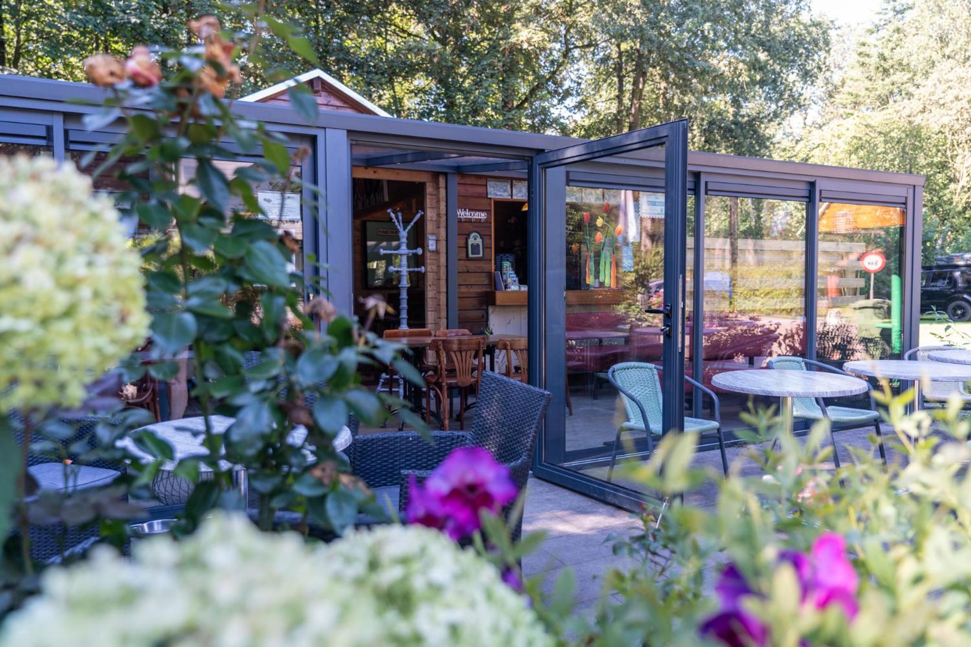 Camping Het Bosbad Emmeloord Eksteriør billede